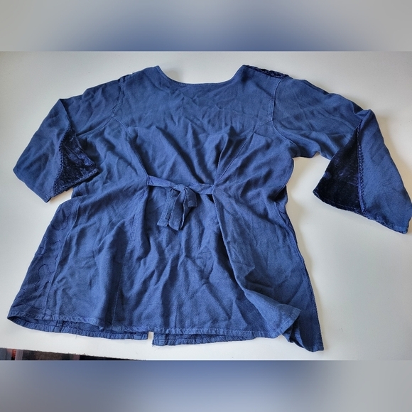 Vntg Just Cruising Embroidered Tunic Blouse in Blue Free Size - Picture 3 of 8